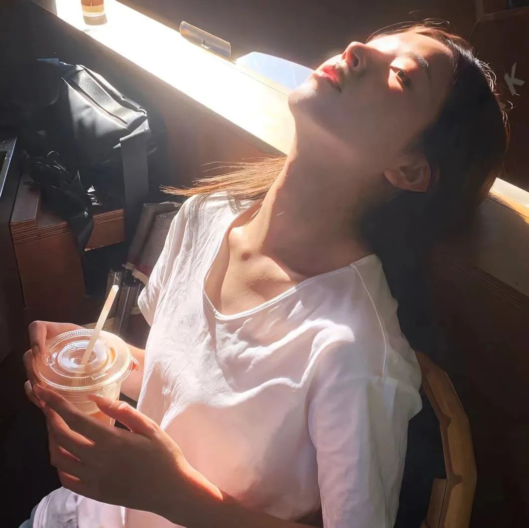 余下的就是沉默